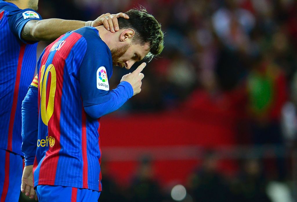 Leo Messi alcanza los 500 goles con la camiseta del Barcelona.