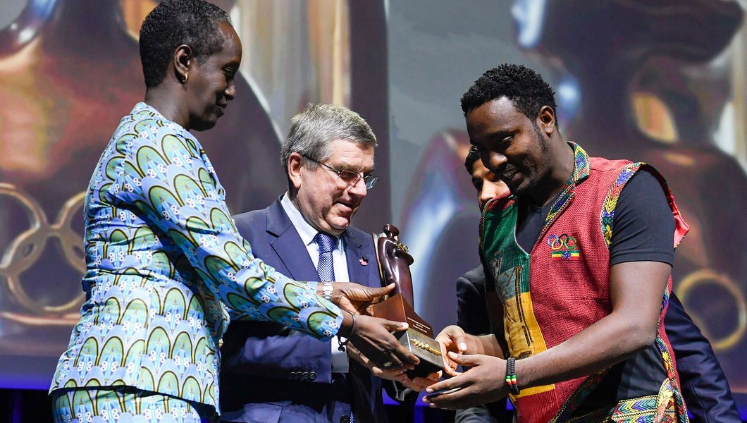 Dagim Zinabu Tekle, primer hombre en recibir el Trofeo Mujer y Deporte del COI