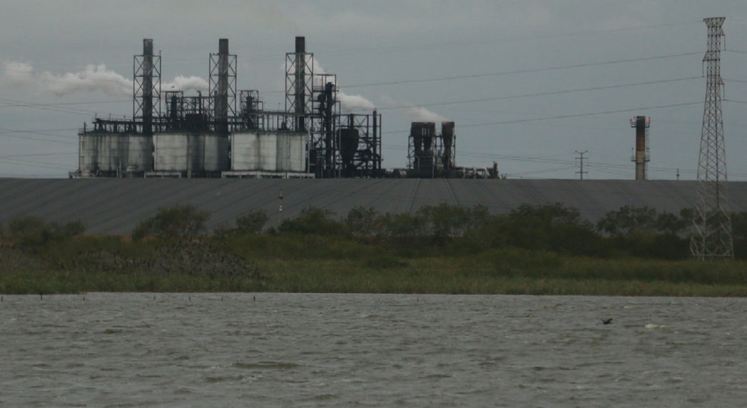 Las industrias de Altamira y México siguen enfrentando problemas por los precios del gas natural que deben importar para sus procesos.