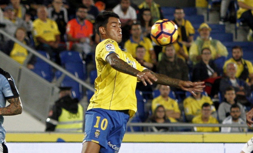 Sergio Araujo en un partido con Las Palmas 