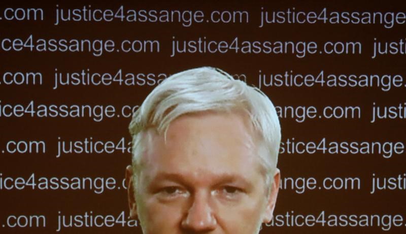 Assange ha estado viviendo en la embajada de Ecuador en Londres desde mediados de 2012.