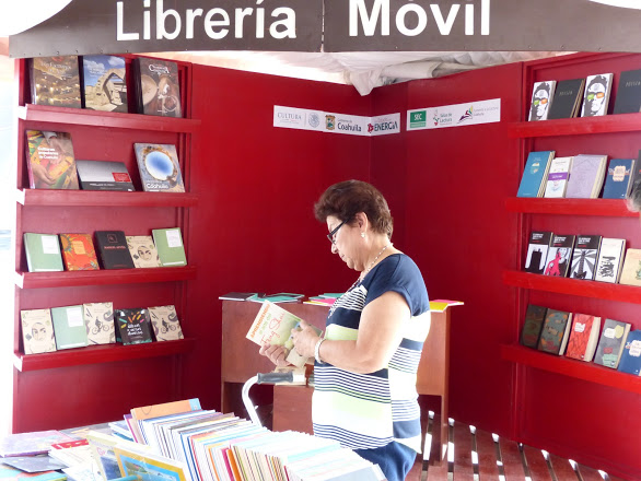La Librería Móvil lleva la lectura a diversos rincones de Coahuila.