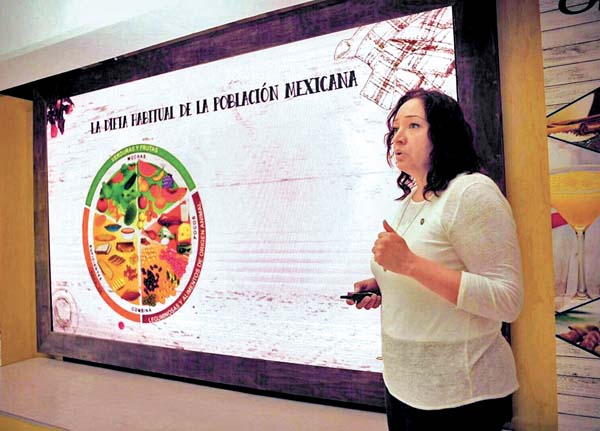 Vanesa Ubaldo, educadora certificada por el Coned y nutrióloga de la Clínica Joslin de Boston.