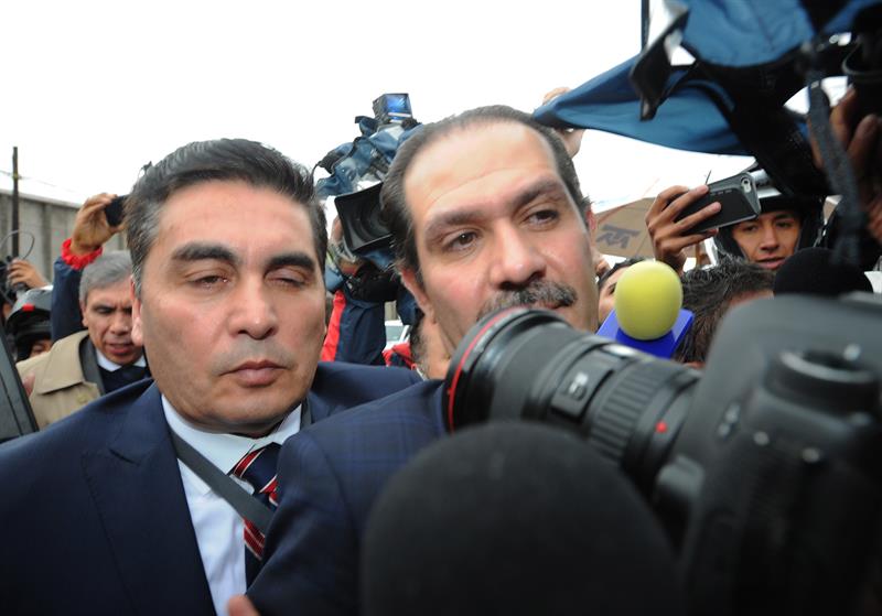 Padrés es investigado por enriquecimiento ilícito, peculado e incumplimiento del deber legal.