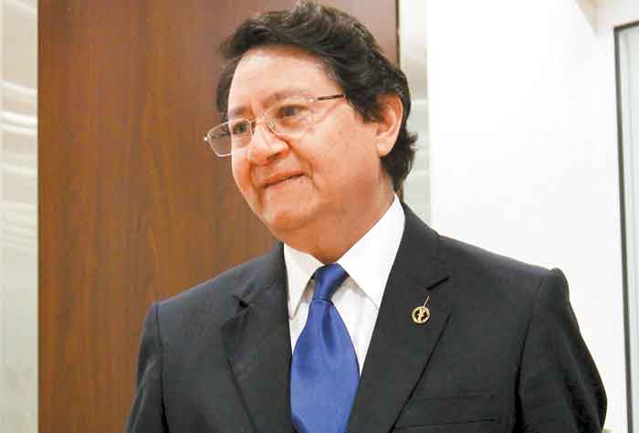 Abelardo Meneses, director general del Instituto Nacional de Cancerología.