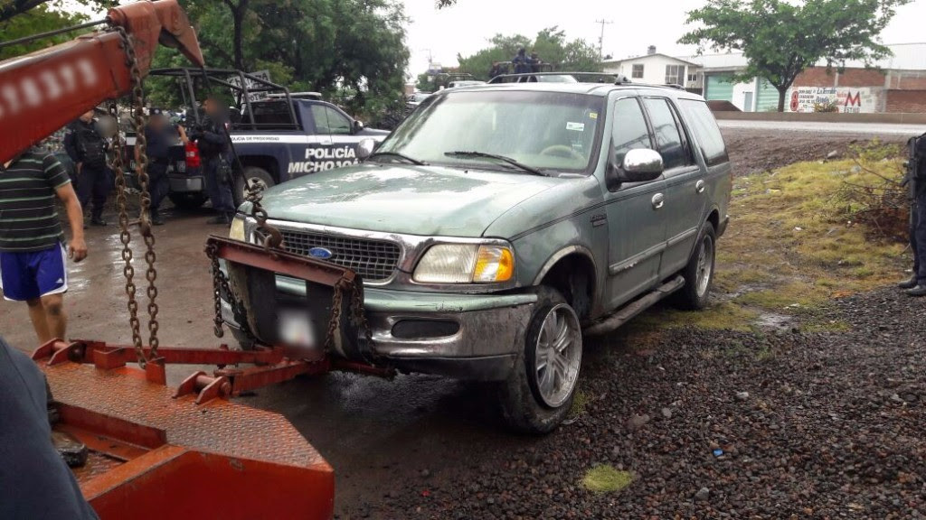 La camioneta supuestamente está involucrada en el enfrentamiento que dejó dos muertos en Buenavista.