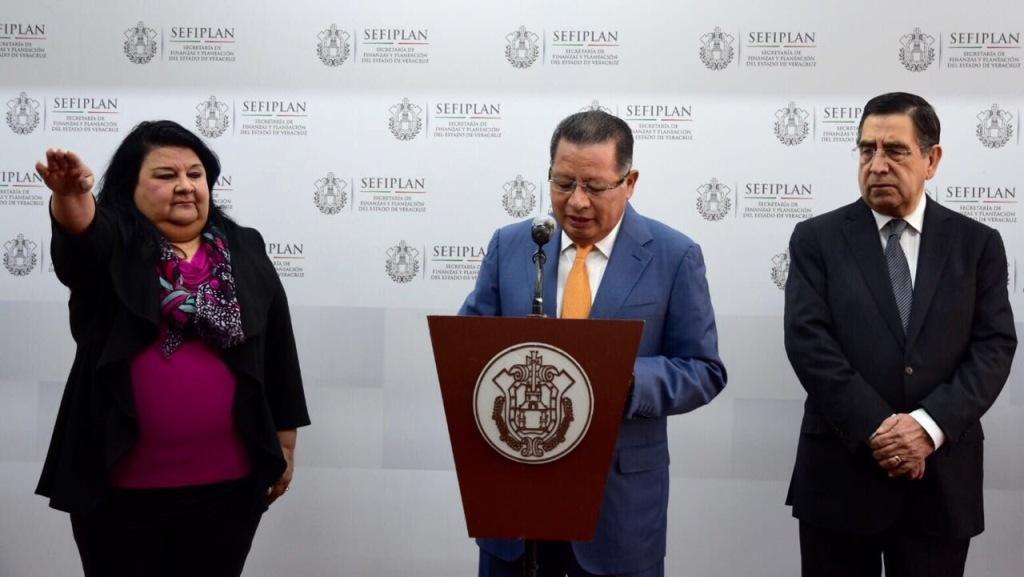 Clementina Guerrero se quedará frente a la Secretaría de Finanzas y Planeación de Veracruz.