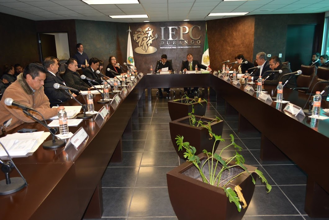En Durango, el IEPC retiró las acreditaciones a Encuentro Social y Movimiento Ciudadano.
