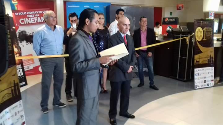 Organizadores del evento.
