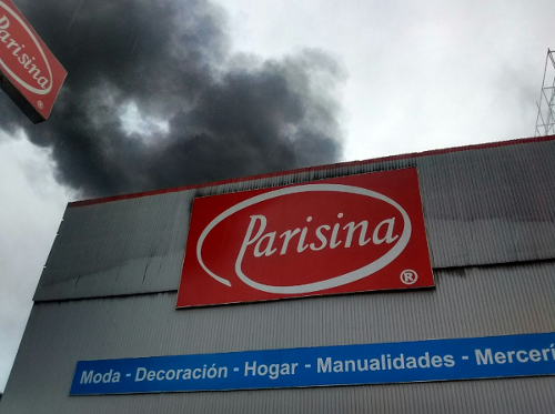 El incendio en la tienda de telas en Buenavista.