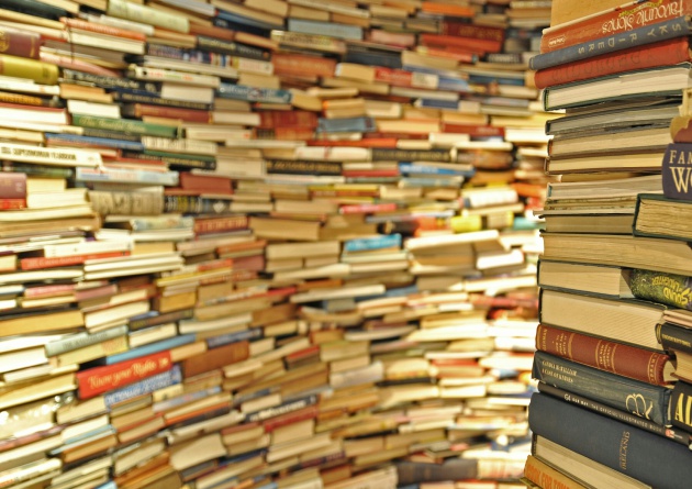 Los amantes de la literatura también tendrán beneficios para alimentar su obsesión por la palabra escrita.