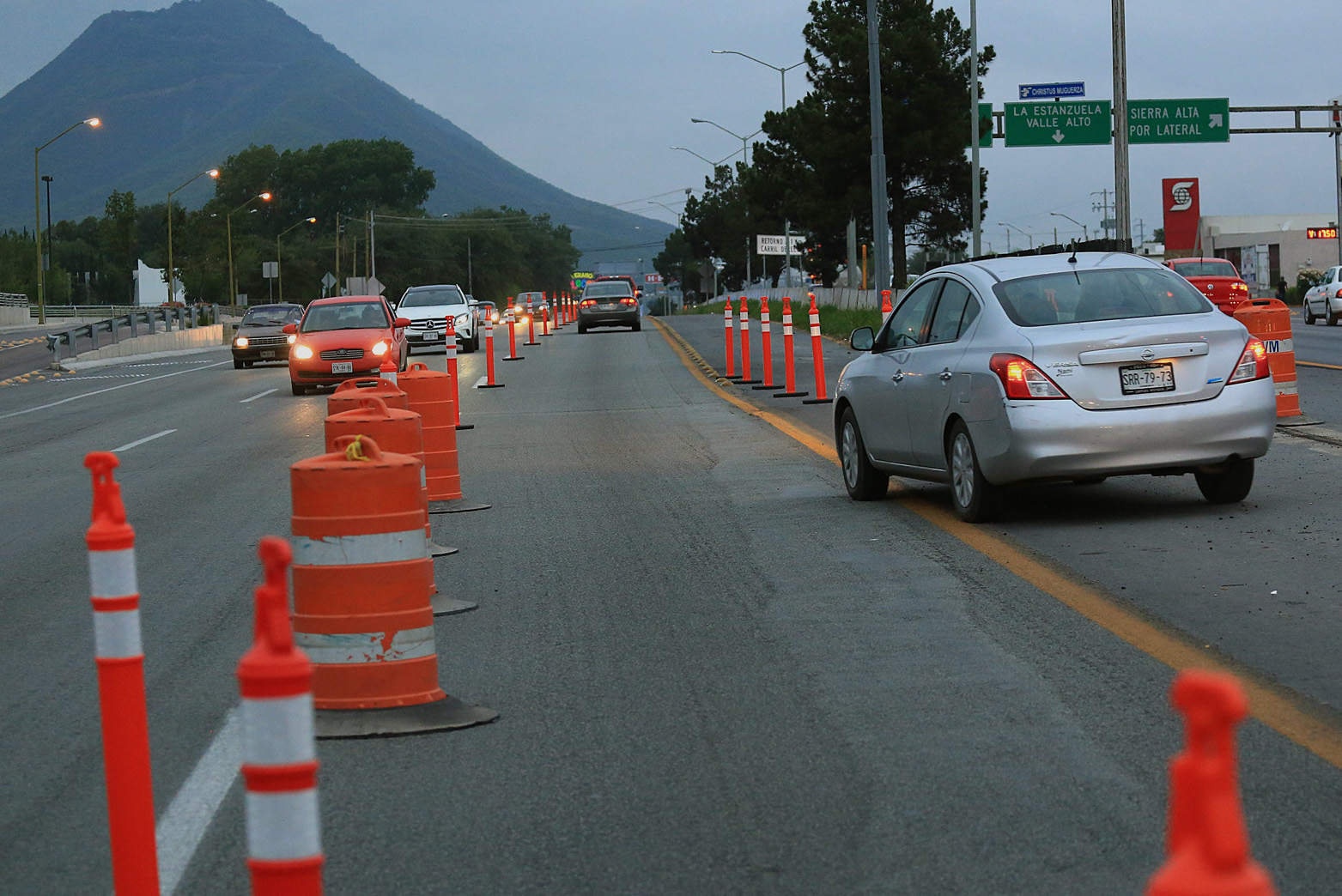 Dicho carril de contraflujo, inició el domingo 24 de julio, en el sentido de sur a norte de la Carretera Nacional.