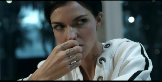 Ruby Rose protagoniza nuevo video de The Veronicas.