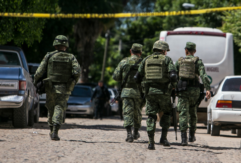 En la Ciudad de México se deben hacer valer las condiciones de dignidad y decoro en las viviendas para personal de las fuerzas armadas que vive en la 