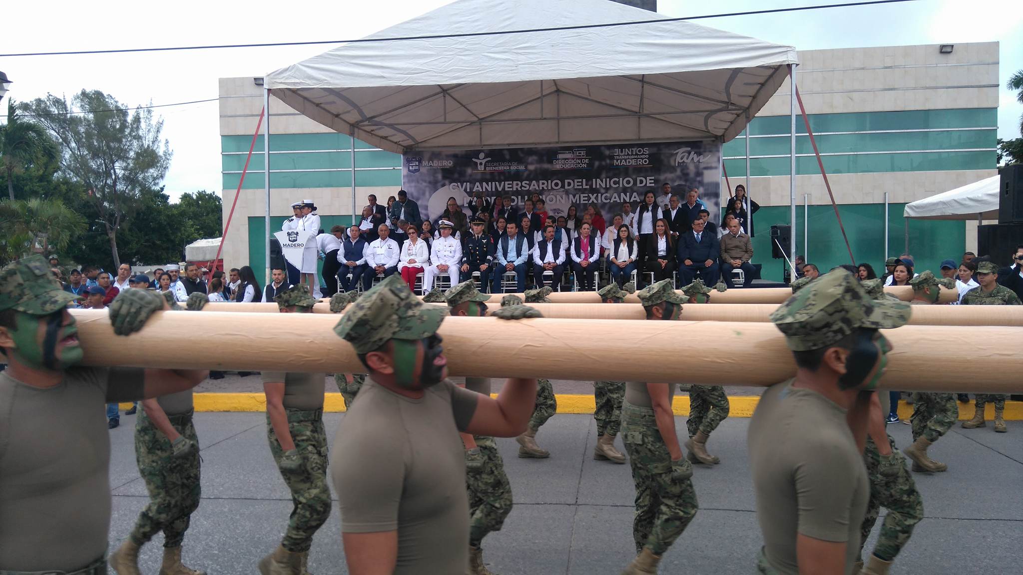 Desfile del 20 de noviembre en Ciudad Madero.