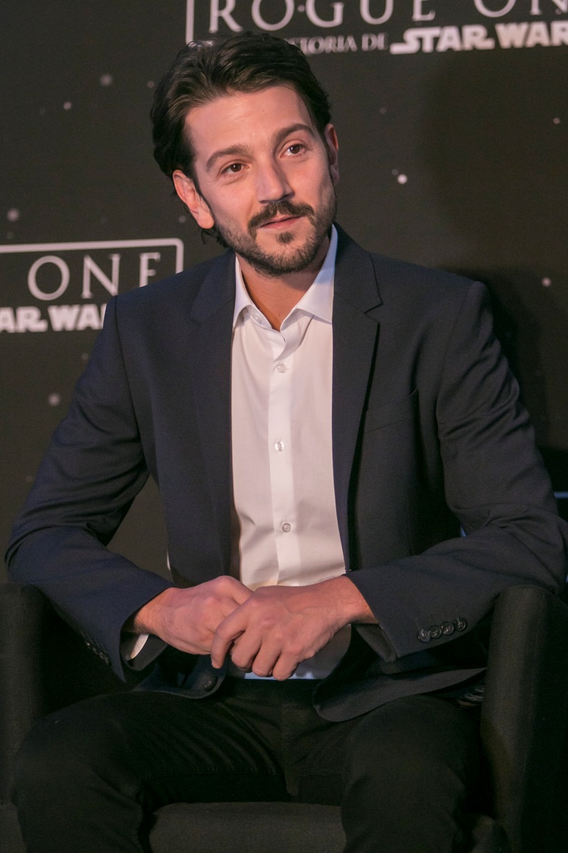 Diego Luna en la conferencia de prensa de "Rogue One" en México. 