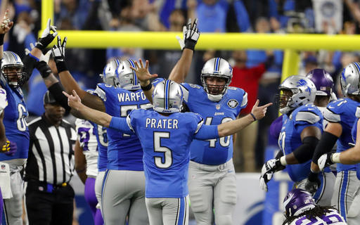 Matt Prater, celebrando el gol de campo ganador.
