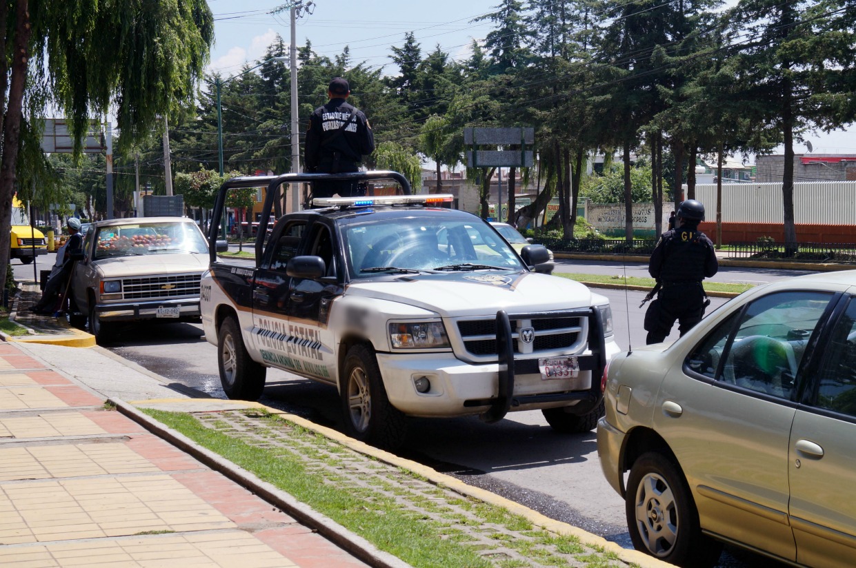 Patrulla de la CES, CESC, policía, policías, operativo
