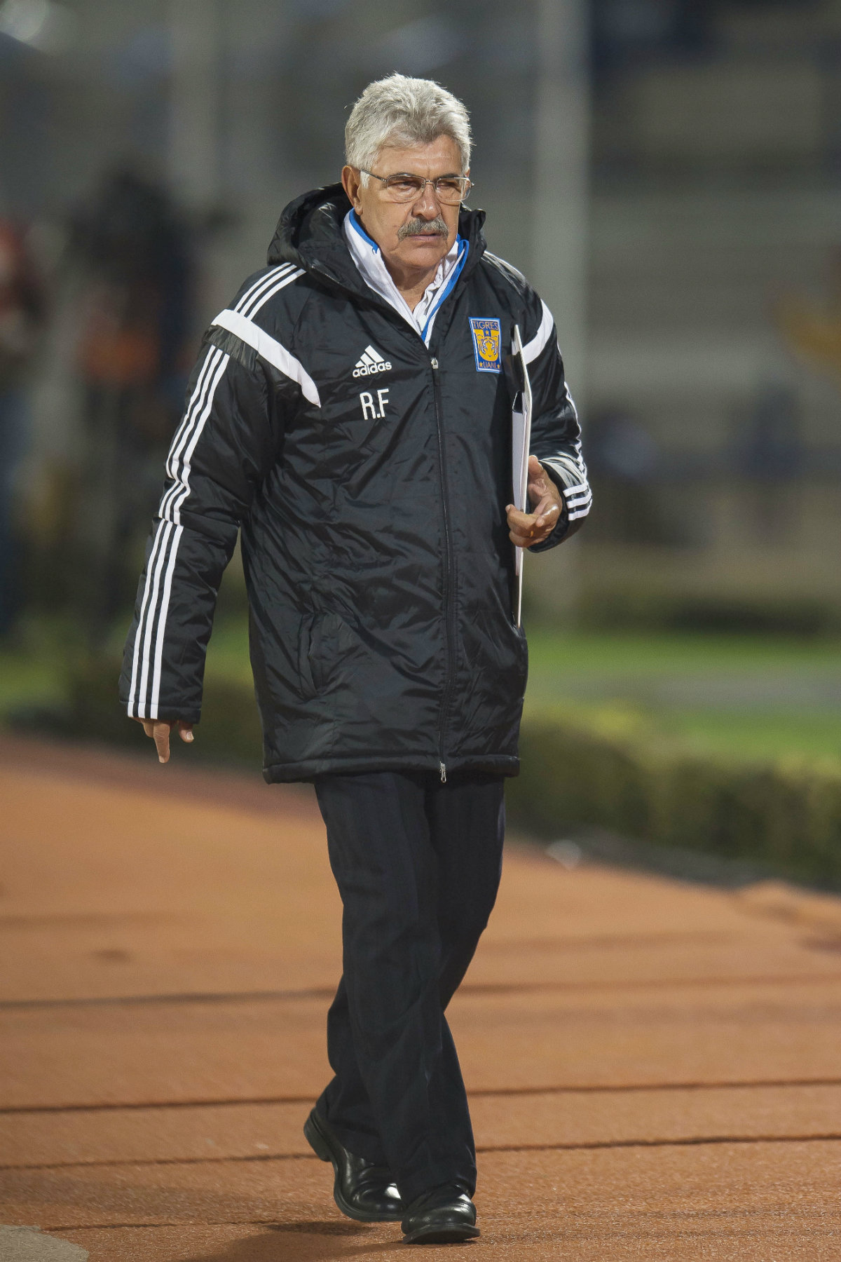 Ricardo Ferretti cree que la moneda sigue en el aire, tras el empate ante Pumas