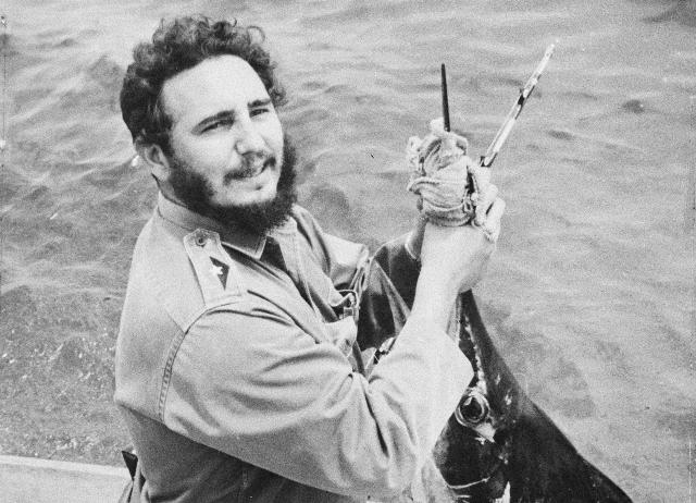 El líder de la Revolución Cubana, Fidel Castro, falleció a los 90 años en La Habana, Cuba.