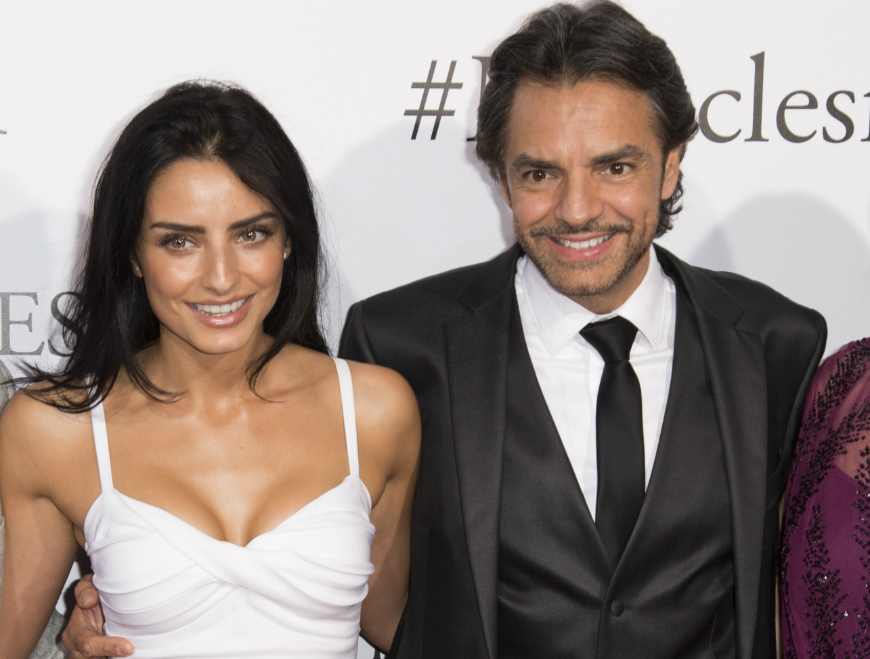 Aislinn y Eugenio Derbez podrían trabajar juntos en una serie.