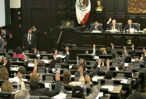 La Asamblea Constituyente que elabora la Constitución de la Ciudad de México será apoyada con recursos económicos y servicios administrativos por part