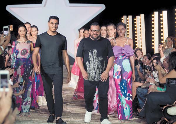 Claudio y Benito, el jalisciense es uno de los diseñadores de moda más cotizados de México.