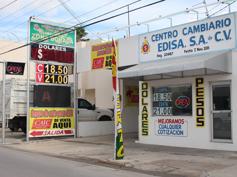 El total de lo recaudado por operaciones de compra y venta de dólares cayó en un 60 por ciento.