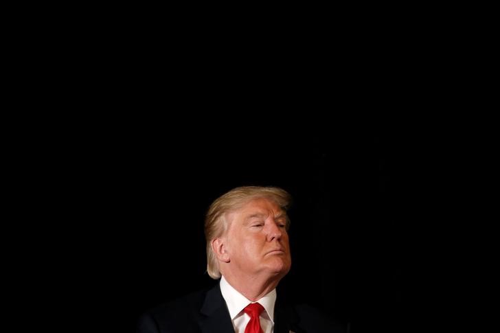 A través de su cuenta de Twitter, Donald Trump aseguró que Cuba debe cambiar su trato hacia el pueblo cubano y EU, de lo contrario terminará el trato 