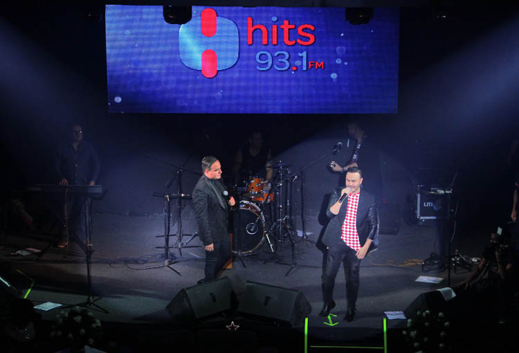 El concierto terminó con "Mi persona favorita" que según José Luis, se inspiró en su mamá.