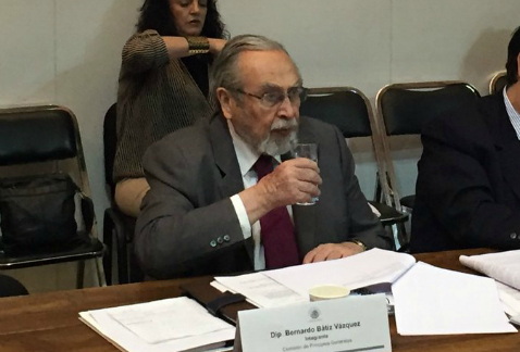 Bernardo Bátiz, coordinador de la bancada de Morena en la Asamblea Constituyente, dijo que el primer predictamen para la Constitución de la CdMx no tu
