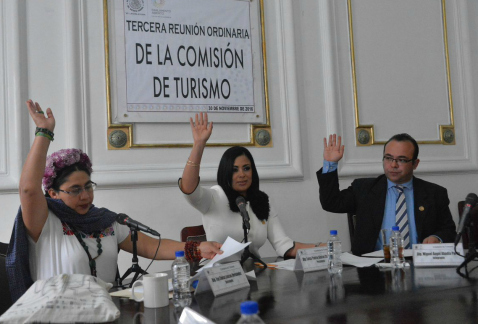 En la Comisión de Turismo en la Asamblea Legislativa se reconoció la promoción turística de la Ciudad de México de Carlos Slim, Fidel Oswaldo Zavala, 