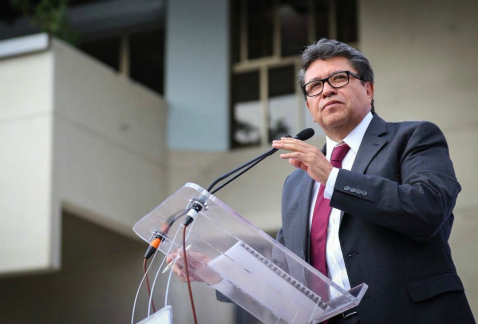 En su primer informe de gobierno, el jefe delegacional en Cuauhtémoc, Ricardo Monreal, reconoció que la seguridad se mantiene como principal demanda c