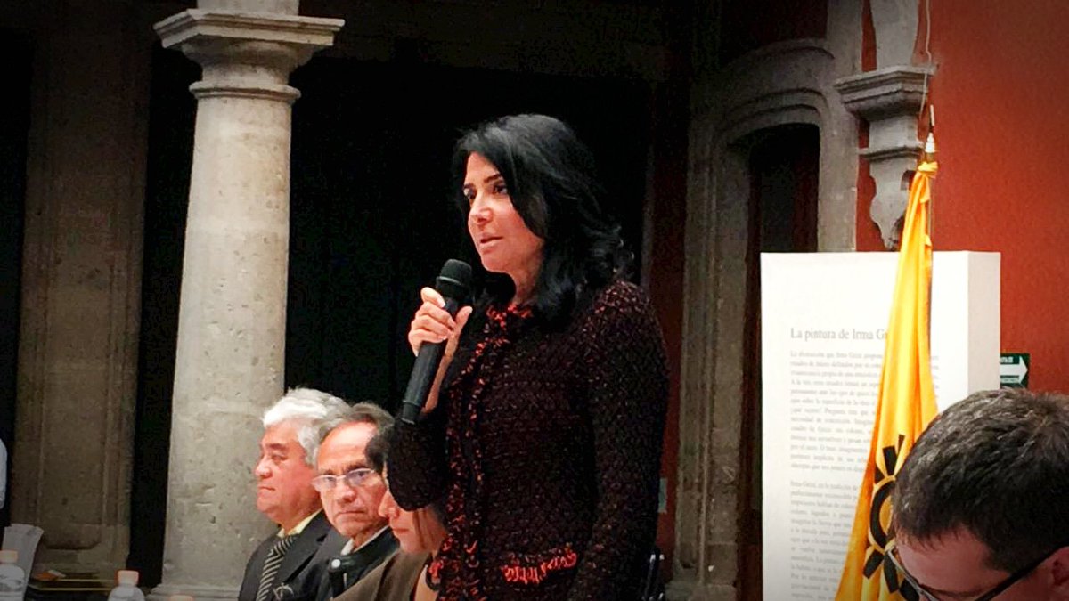 Alejandra Barrales dijo que se barajan los nombres de Juan Zepeda, ex presidente municipal de Nezahualcóyotl, y Javier Salinas, diputado local, como p