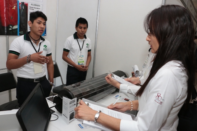 40 proyectos fueron exhibidos por los alumnos