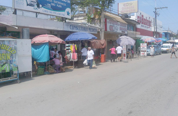 Comerciantes ambulantes en Altamira.