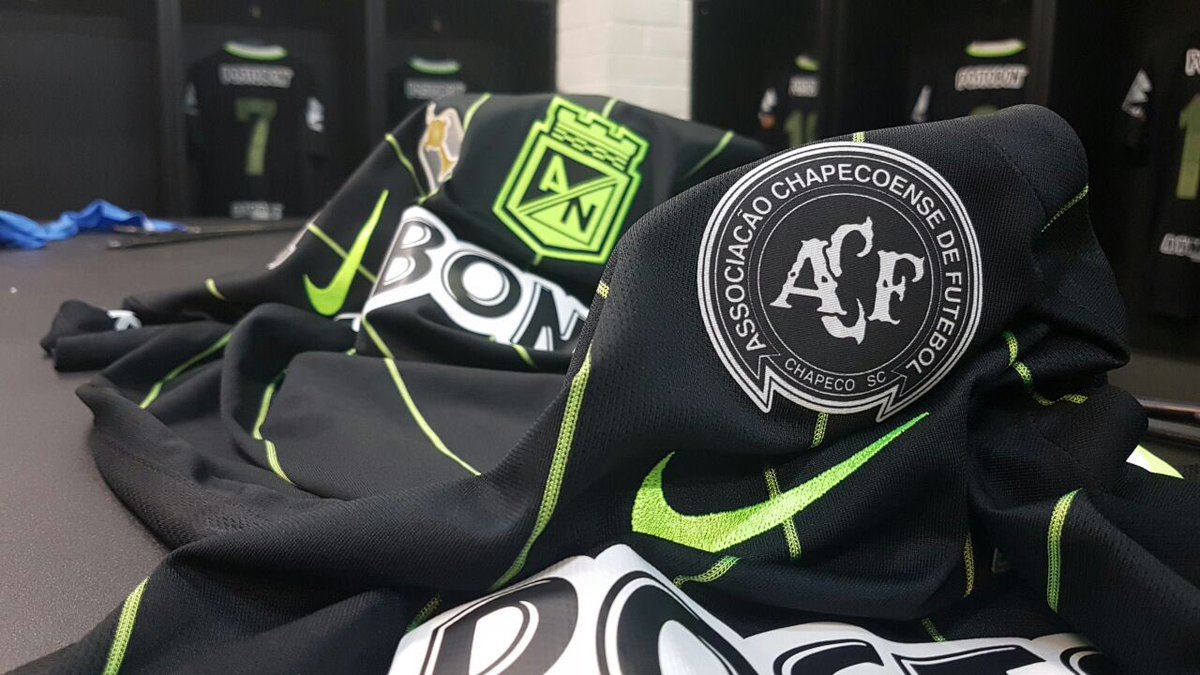 La indumentaria que usó Atlético Nacional en homenaje al Chapecoense