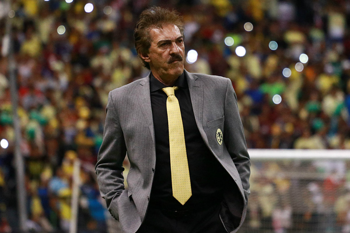 Ricardo La Volpe, entrenador de América