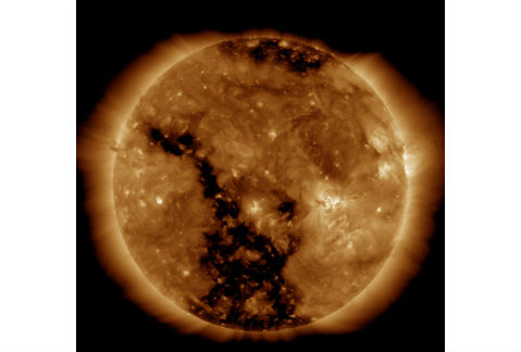 Esta es una de las fotos que tomó la NASA, pero aquí no se le ve sonriente. 