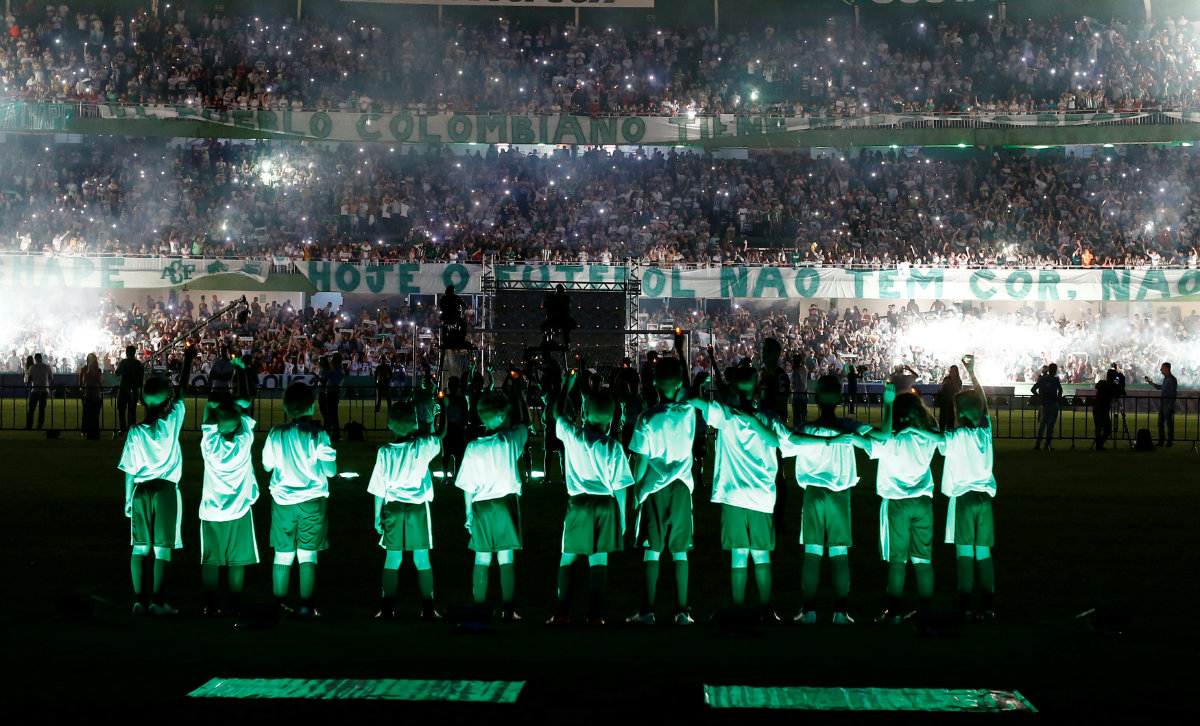 El Estadio Couto Pereira se vistió de 'Chape'