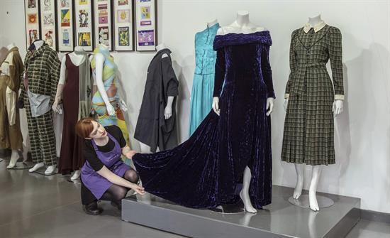 Uno de los vestidos que se subastarán. 