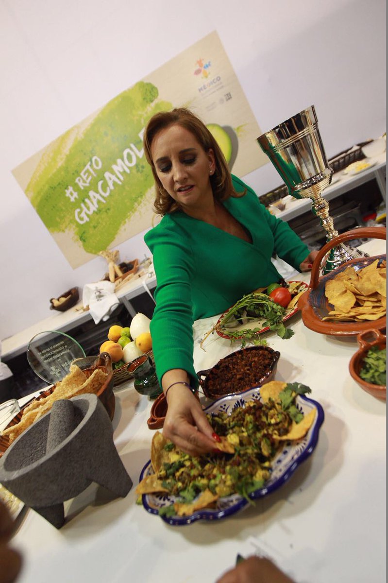 La canciller Claudia Ruiz Massieu en el #RetoGuacamole.