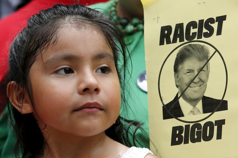 La mayoría de los latinos en Estados Unidos asegura haber sufrido discriminación.