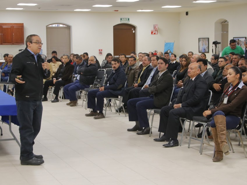 Peñoles en Torreón entregó el reconocimiento como Proveedor del Año, a la compañía, Plásticos y Termofusiones Alonso, S.A. de C.V.