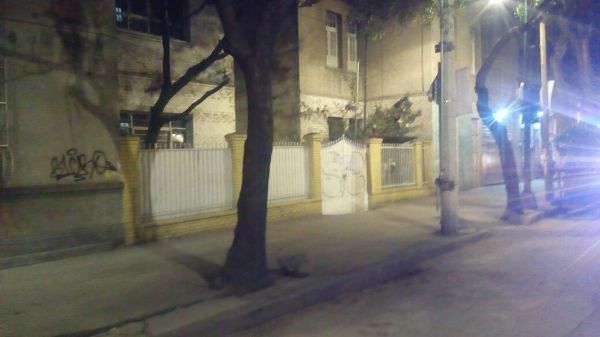 El predio se ubica en la calle Zamora 15 de la colonia Condesa.
