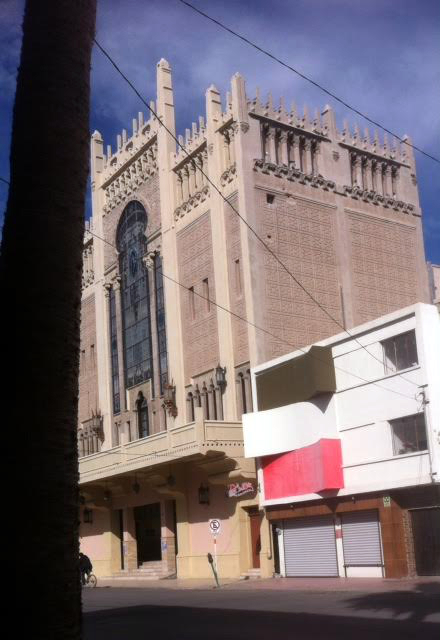 Daños en el Teatro Isauro Martínez de Torreón. 