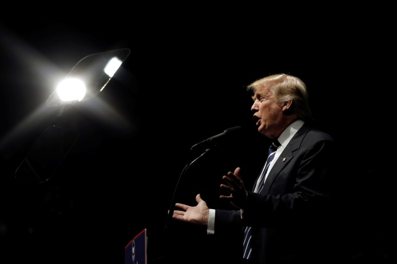 La CIA llegó a la conclusión de que el gobierno ruso quiso ayudar a Donald Trump a ganar las elecciones publicando los correos electrónicos robados.