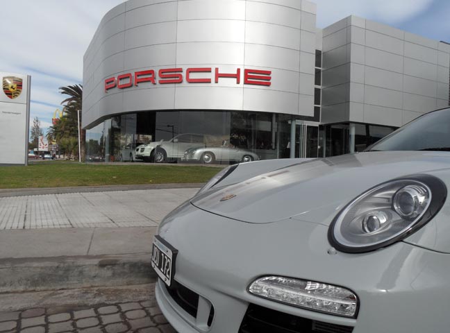 En Coahuila, los contribuyentes cumplidos tendrán la oportunidad de ganar un Porsche.