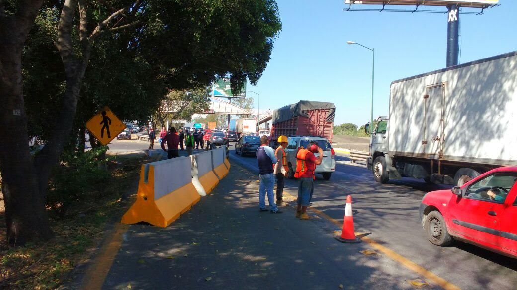 Los conductores que requieran retornar hacia Guadalajara, lo podrán efectuar en el kilómetro 12 + 700, a la altura del Technology Park
