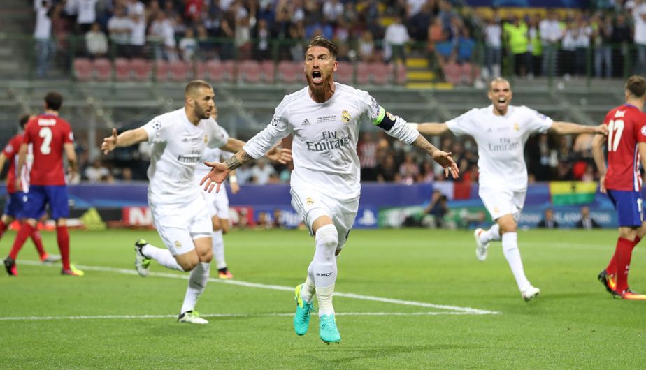 Sergio Ramos festeja gol que le da el triunfo al Real Madrid en la Champions League.